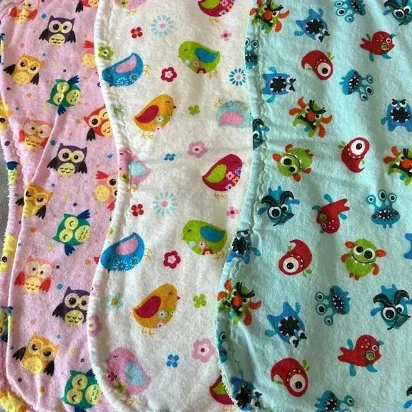 NWOT - Set  of 3 worlds best burp clothes - Picture 2 of 6